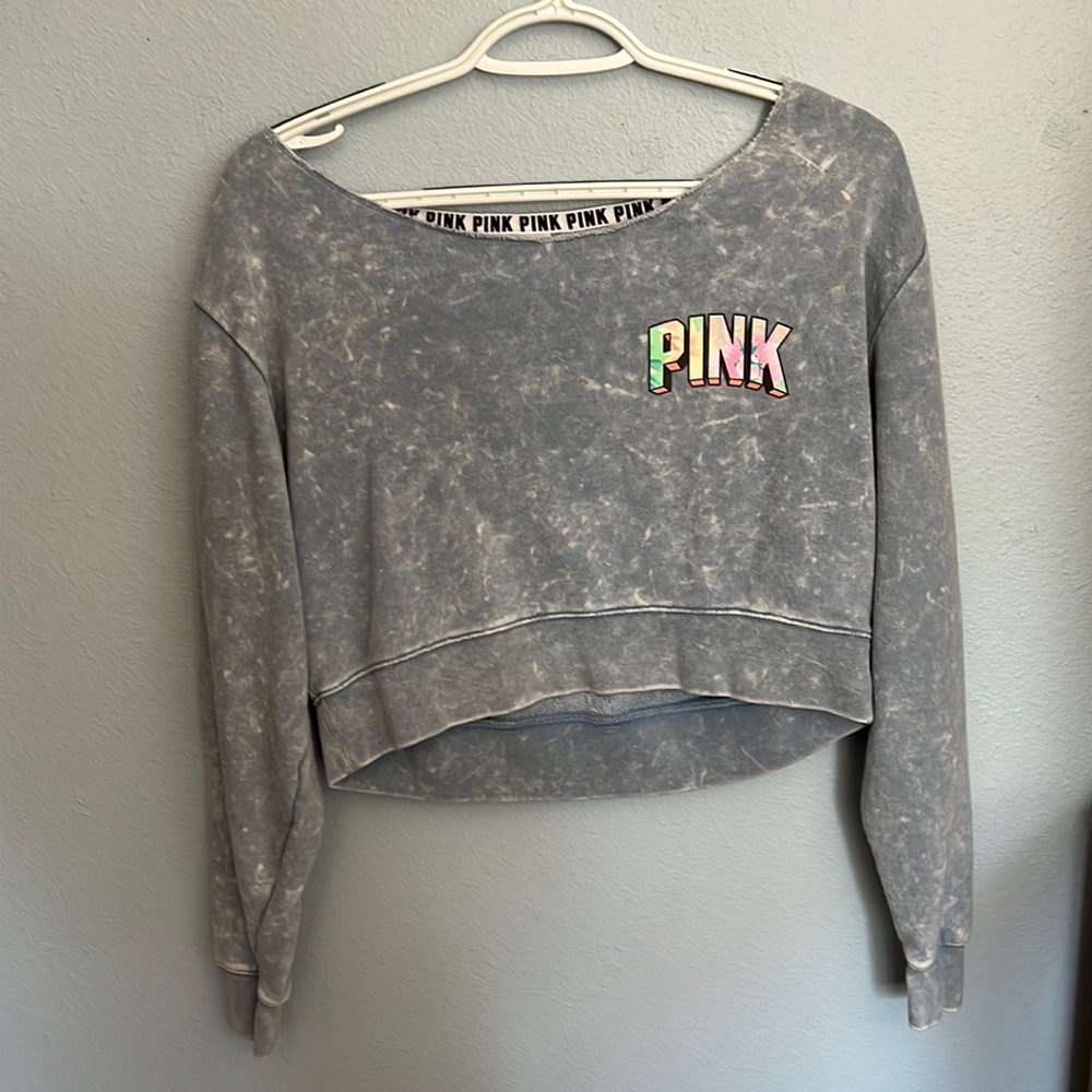 PINK VS long sleeve crop top